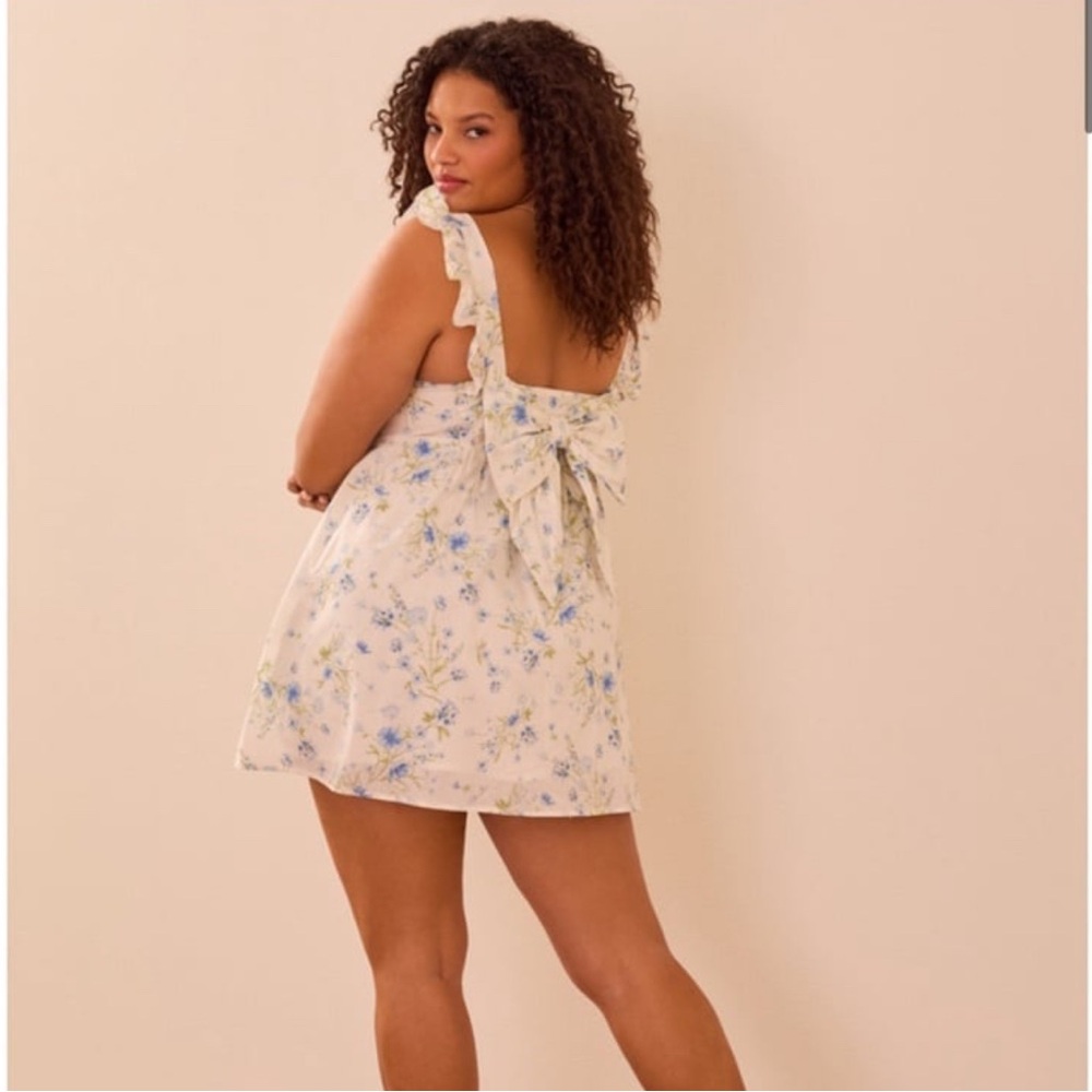 ARULA Blue Floral Mini Dress - Picture 4 of 7
